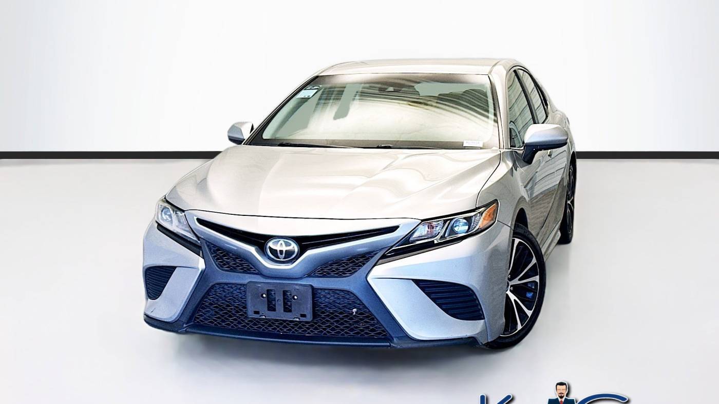 2018 Toyota Camry SE — Sedan — 111,067 mi — Montclair, CA
