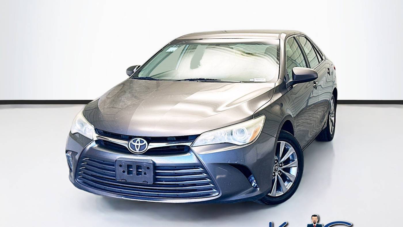 2015 Toyota Camry XLE — Sedan — 128,893 mi — Montclair, CA