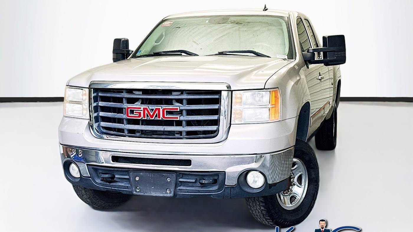 2008 GMC Sierra 2500HD SLT — Pickup Truck — 121,244 mi — Montclair, CA