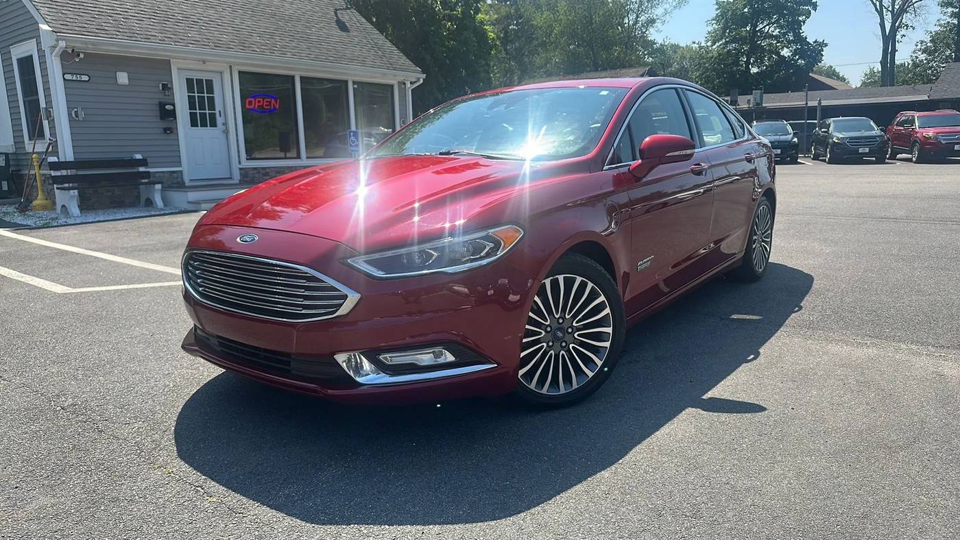 2017 Ford Fusion Energi Titanium — Sedan — 105,570 mi — West Bridgewater, MA