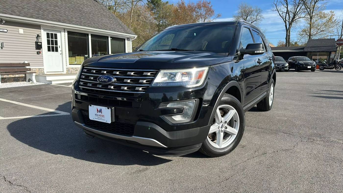 2017 Ford Explorer XLT — SUV — 106,599 mi — West Bridgewater, MA