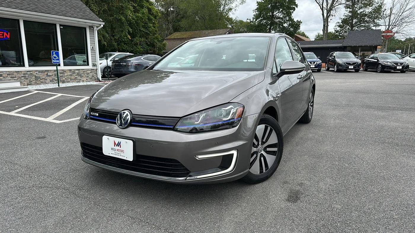 2015 Volkswagen e-Golf SEL Premium — Hatchback — 79,705 mi — West Bridgewater, MA