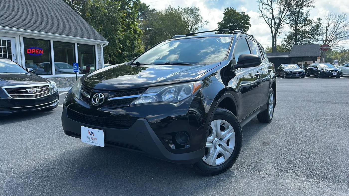 2014 Toyota RAV4 LE — SUV — 109,193 mi — West Bridgewater, MA