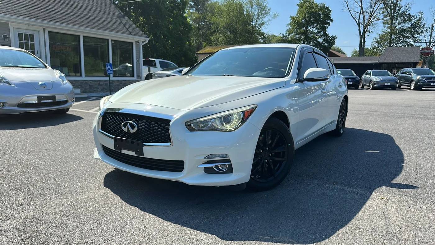2015 INFINITI Q50 Standard — Sedan — 93,364 mi — West Bridgewater, MA