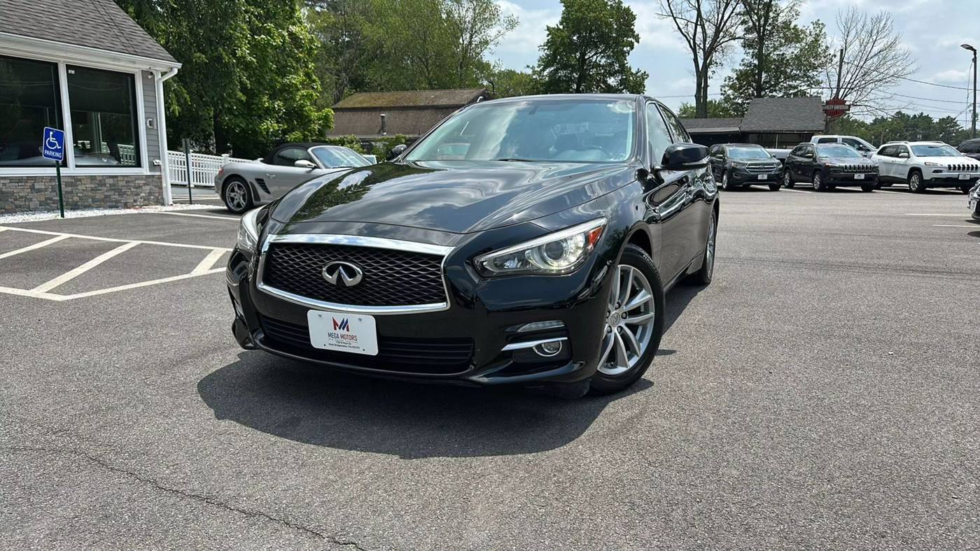 2015 INFINITI Q50 Premium — Sedan — 107,122 mi — West Bridgewater, MA
