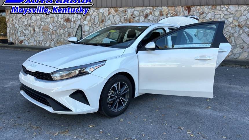 2023 Kia Forte LXS — Sedan — 56,604 mi — Maysville, KY