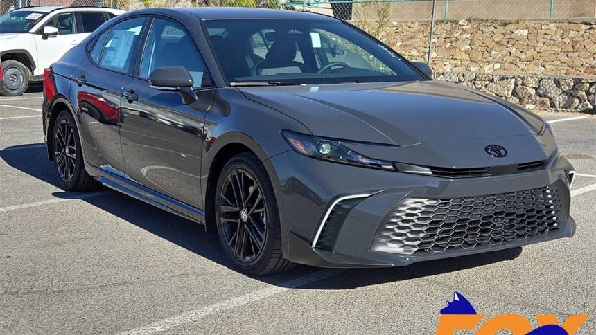 2025 Toyota Camry LE — Sedan — 395 mi — El Paso, TX