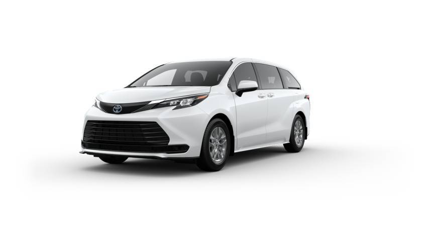 2025 Toyota Sienna LE 8-Passenger