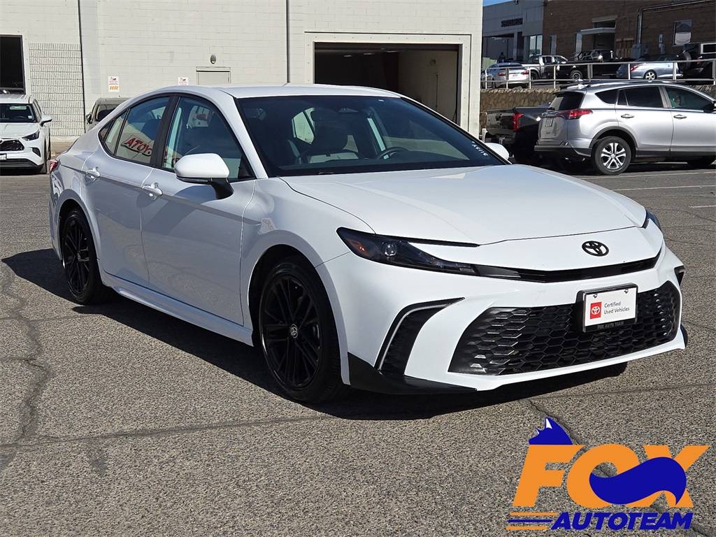 2025 Toyota Camry SE — Sedan — 21,301 mi — El Paso, TX