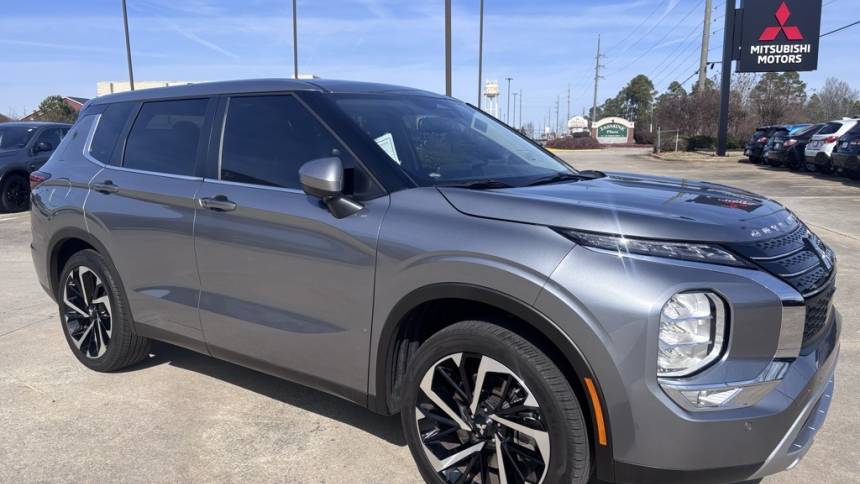 2024 Mitsubishi Outlander SE — SUV — 18,599 mi — Warner Robins, GA