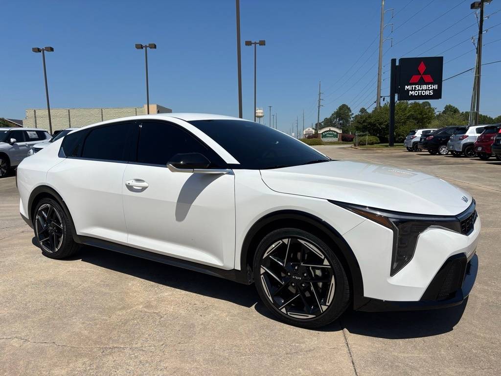 2025 Kia K4 GT-Line — Sedan — 5,041 mi — Warner Robins, GA