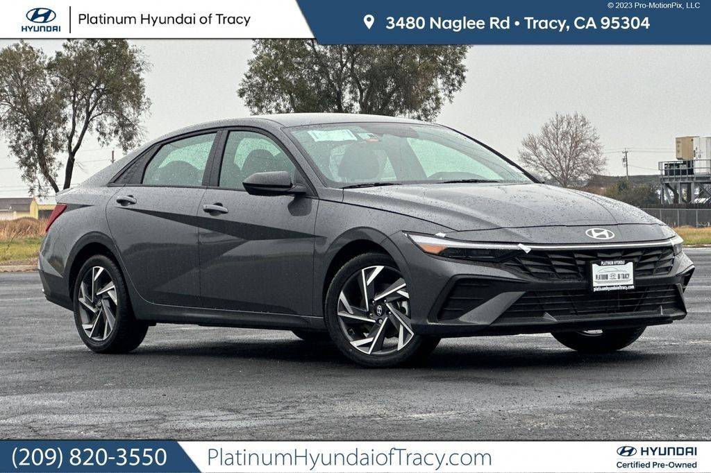 2025 Hyundai Elantra SEL Sport — Sedan — 4,199 mi — Tracy, CA