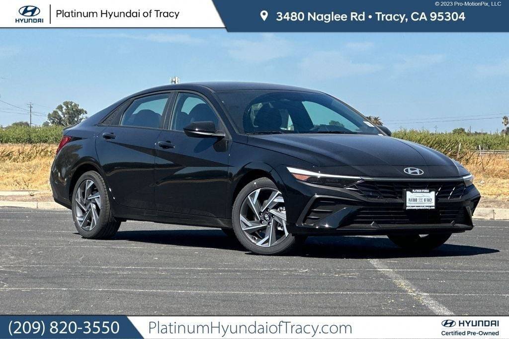 2025 Hyundai Elantra SEL Sport — Sedan — 2,572 mi — Tracy, CA
