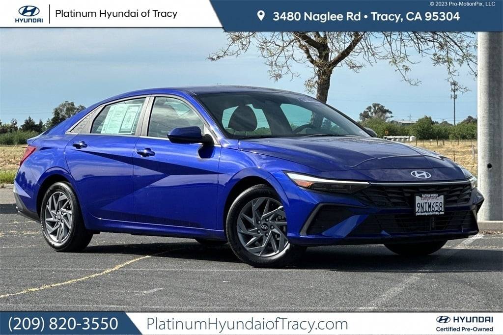 2024 Hyundai Elantra Hybrid Blue — Sedan — 8,015 mi — Tracy, CA