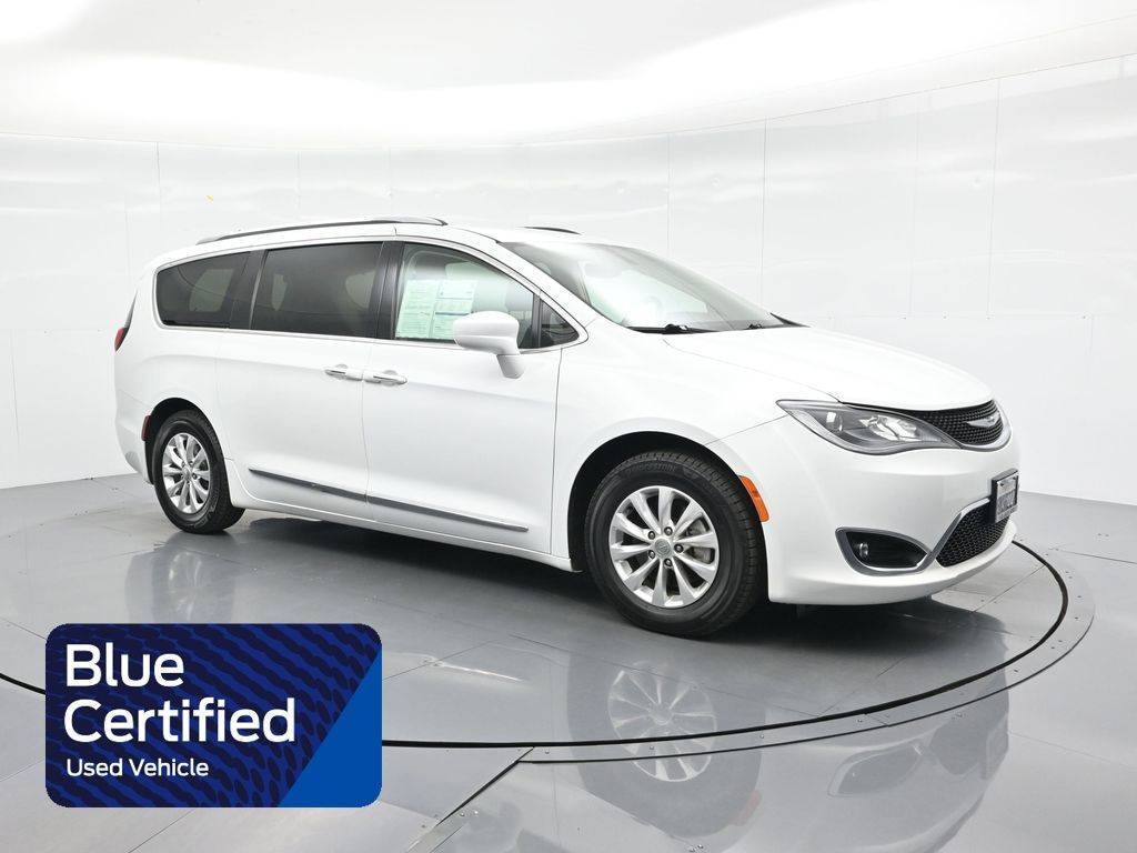 2018 Chrysler Pacifica Touring L — Minivan — 79,165 mi — Redlands, CA