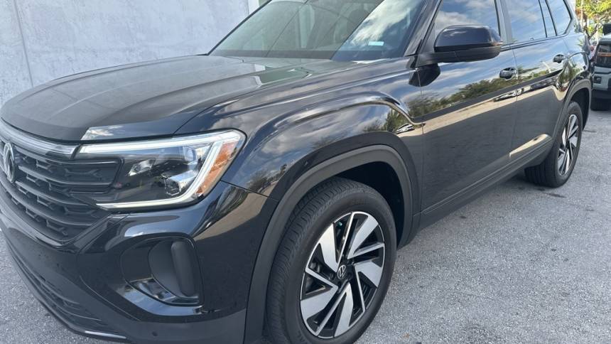 2024 Volkswagen Atlas SE with Technology — SUV — 5,985 mi — Miami Gardens, FL