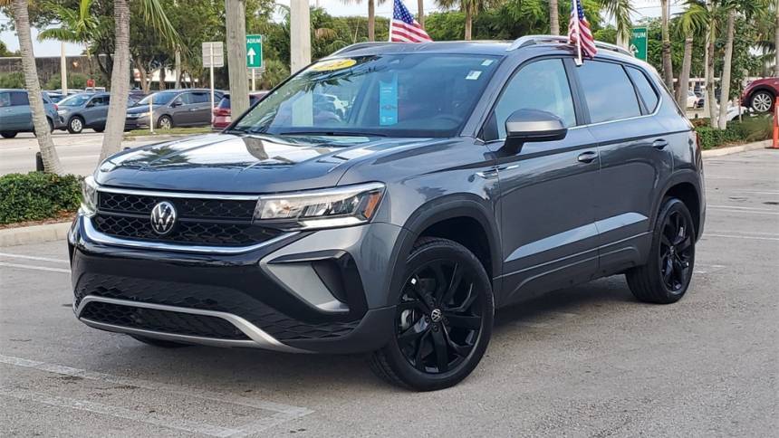2024 Volkswagen Taos SE — SUV — 8,875 mi — Miami Gardens, FL