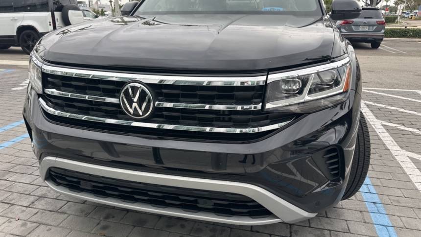 2023 Volkswagen Atlas Cross Sport SE with Technology — SUV — 25,905 mi — Miami Gardens, FL