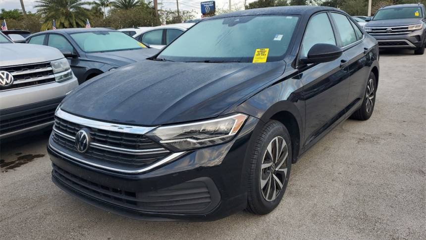 2022 Volkswagen Jetta S — Sedan — 50,970 mi — Miami Gardens, FL