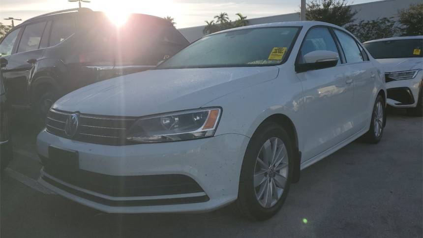 2016 Volkswagen Jetta 1.4T SE — Sedan — 114,031 mi — Miami Gardens, FL