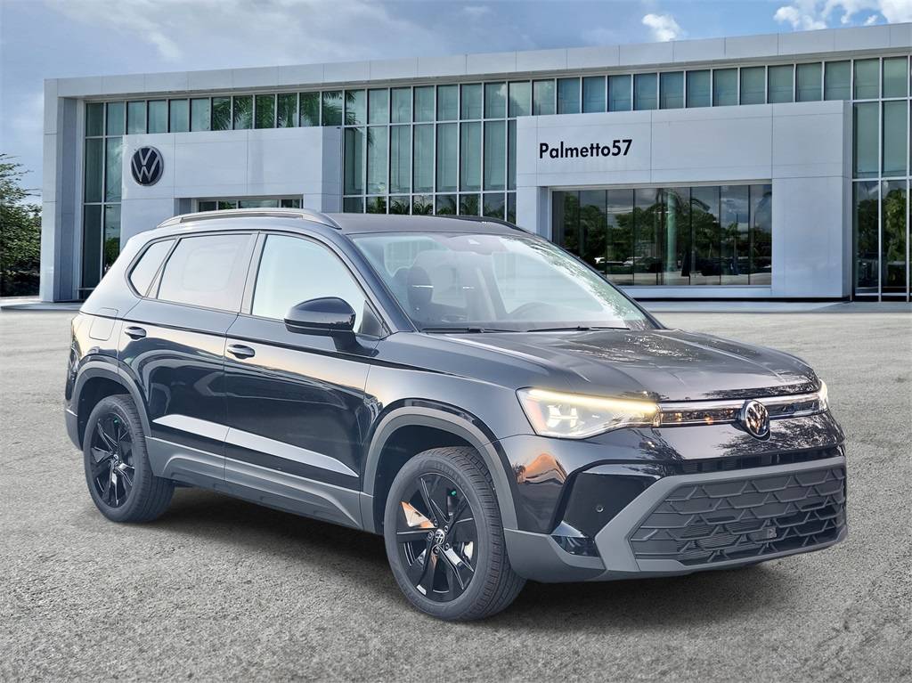 2025 Volkswagen Taos SE — SUV — 5,880 mi — Miami Gardens, FL