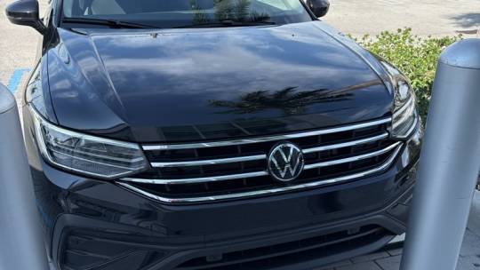 2024 Volkswagen Tiguan SE — SUV — 9,598 mi — Miami Gardens, FL