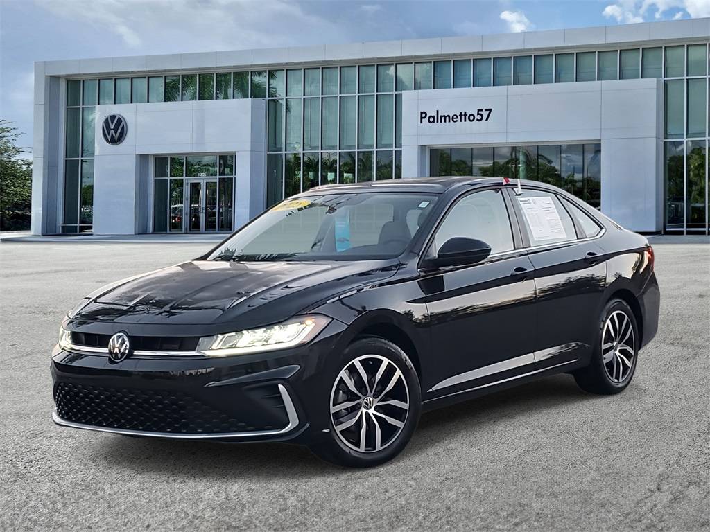 2025 Volkswagen Jetta SE — Sedan — 1,717 mi — Miami Gardens, FL