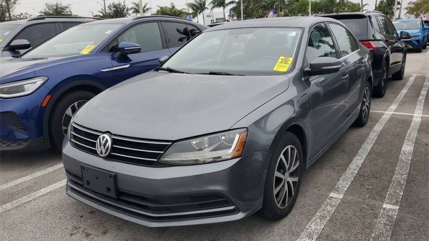 2017 Volkswagen Jetta 1.4T SE — Sedan — 58,135 mi — Miami Gardens, FL