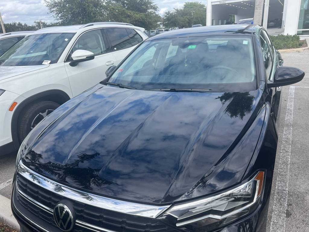 2022 Volkswagen Jetta SE — Sedan — 25,718 mi — Miami Gardens, FL