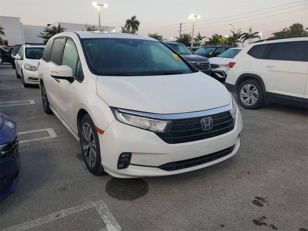 2023 Honda Odyssey Touring — Minivan — 18,407 mi — Miami Gardens, FL