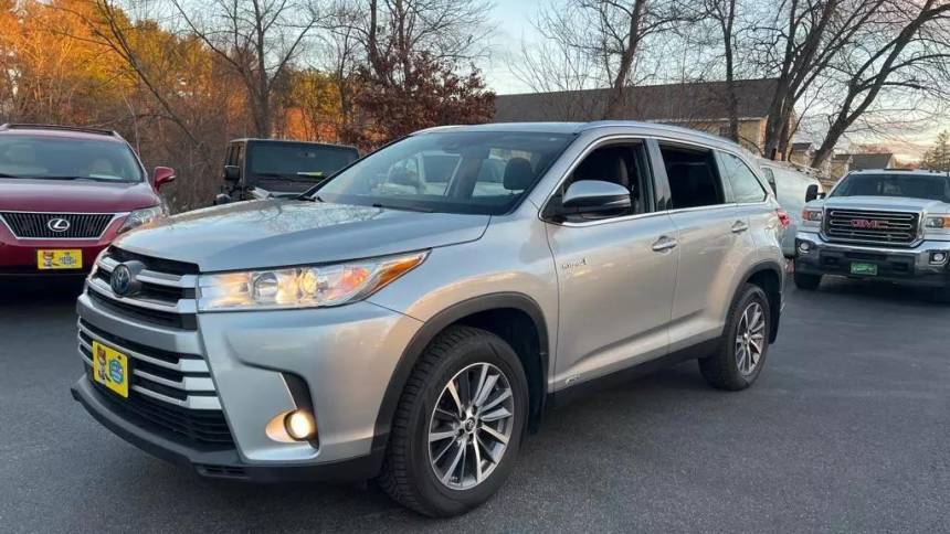 2019 Toyota Highlander Hybrid XLE — SUV — 139,006 mi — North Reading, MA