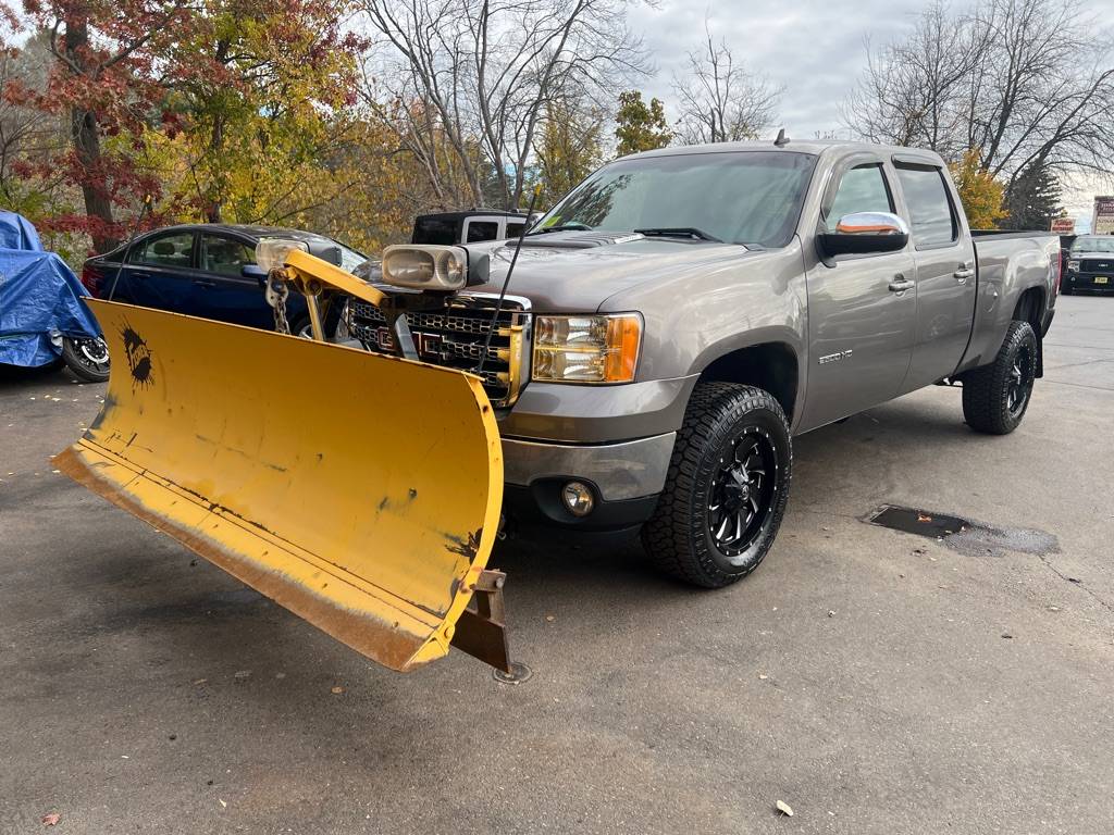 2012 GMC Sierra 2500HD SLT — Pickup Truck — 86,220 mi — North Reading, MA