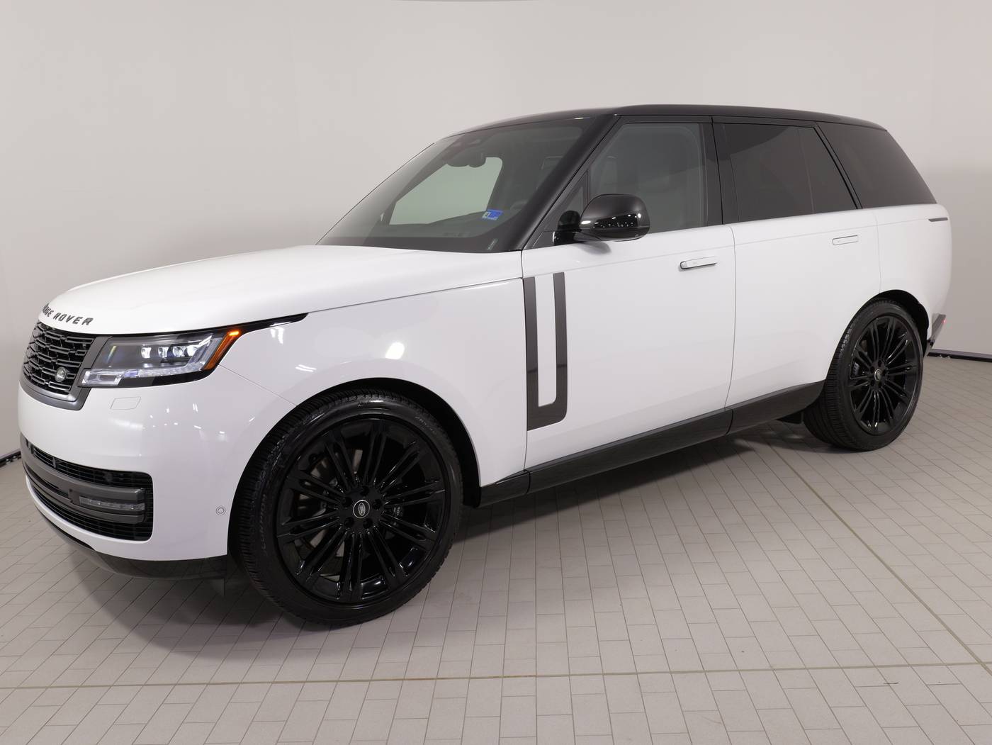 2024 Land Rover Range Rover SE — SUV — 19,626 mi — Alexandria, VA