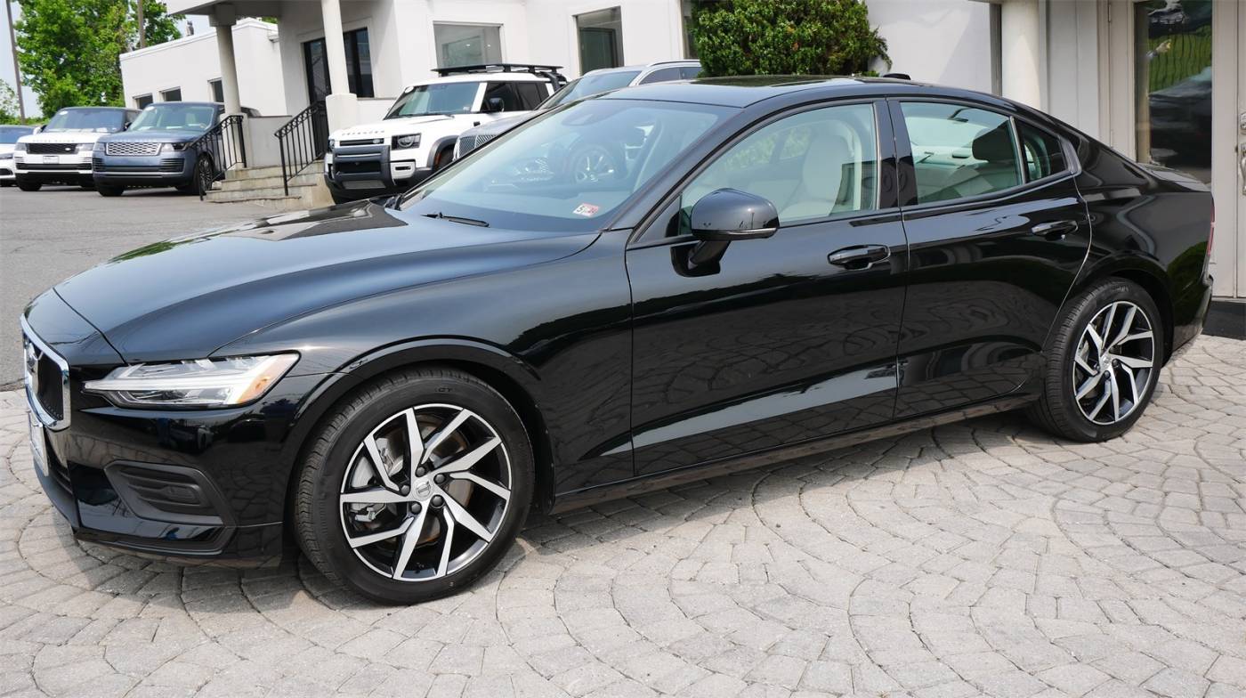 2019 Volvo S60 Momentum — Sedan — 43,294 mi — Alexandria, VA