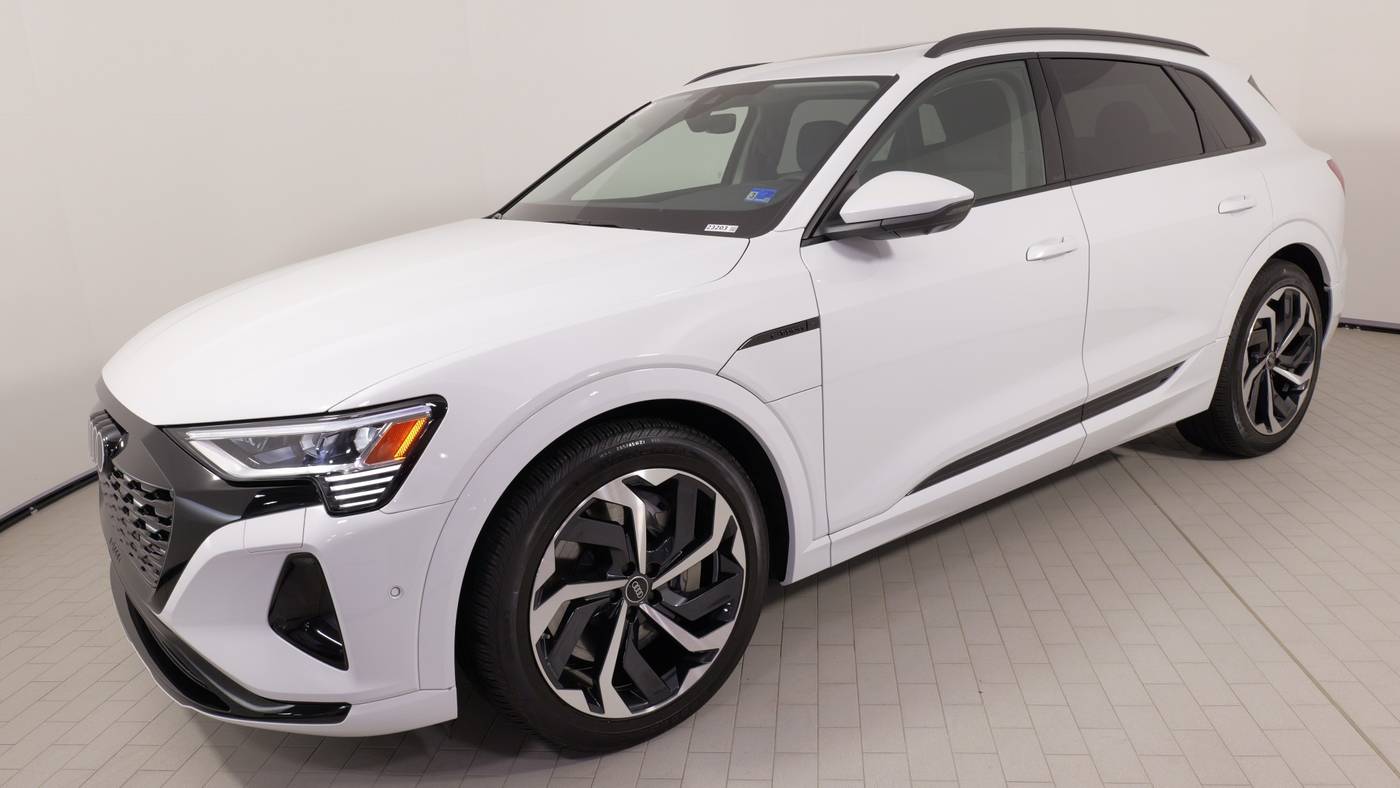 2024 Audi Q8 e-tron Premium Plus — SUV — 2,247 mi — Alexandria, VA