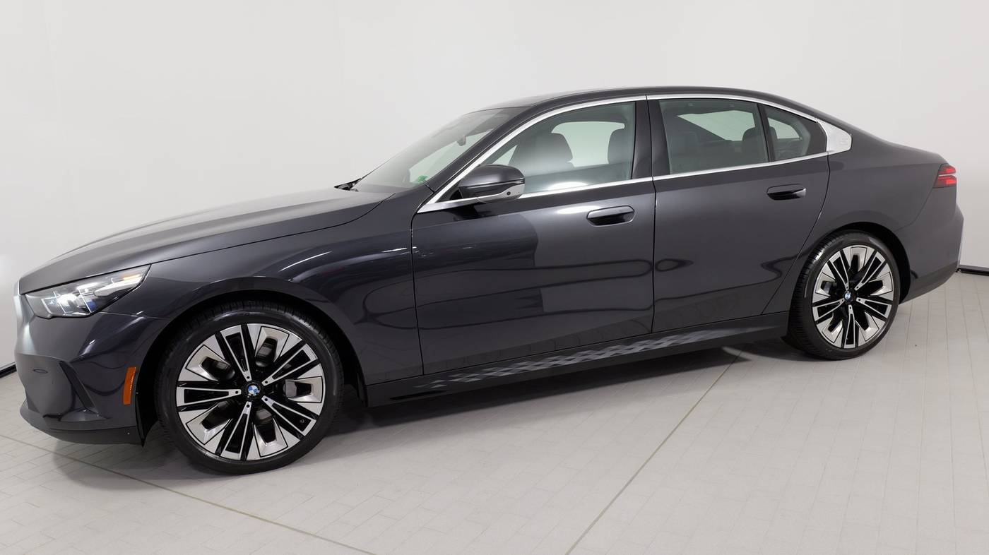 2025 BMW 5 Series 530i — Sedan — 10,782 mi — Alexandria, VA
