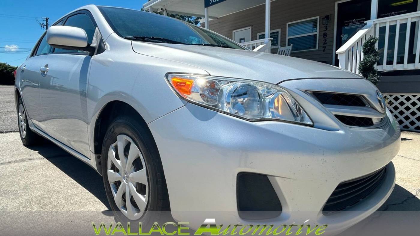 2011 Toyota Corolla LE
