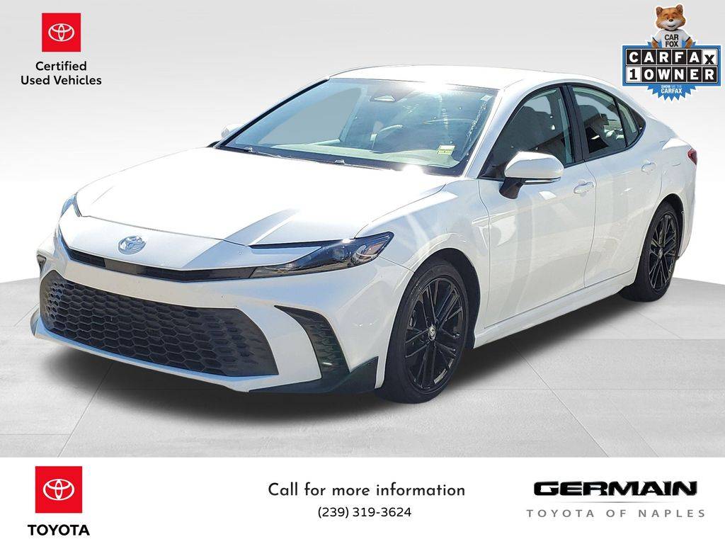 2025 Toyota Camry Hybrid SE — Sedan — 12,815 mi — Naples, FL