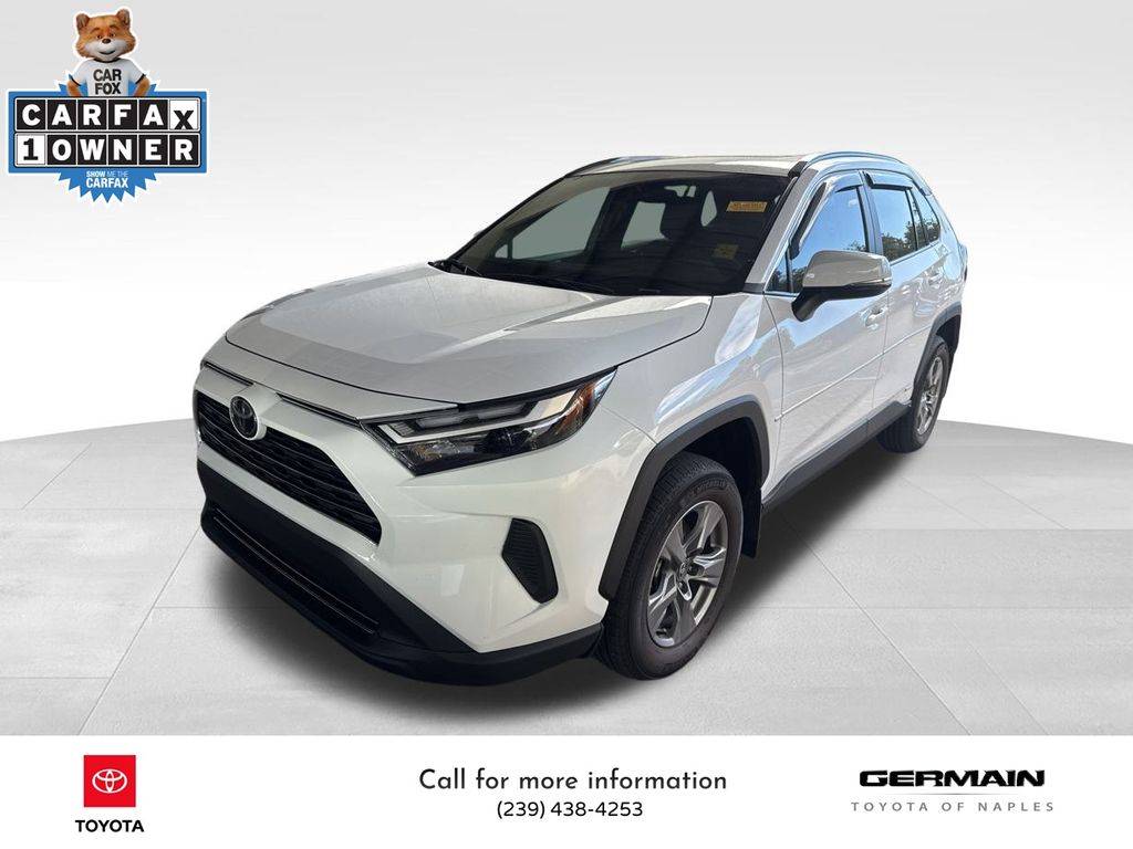 2025 Toyota RAV4 Hybrid XLE — SUV — 6,162 mi — Naples, FL