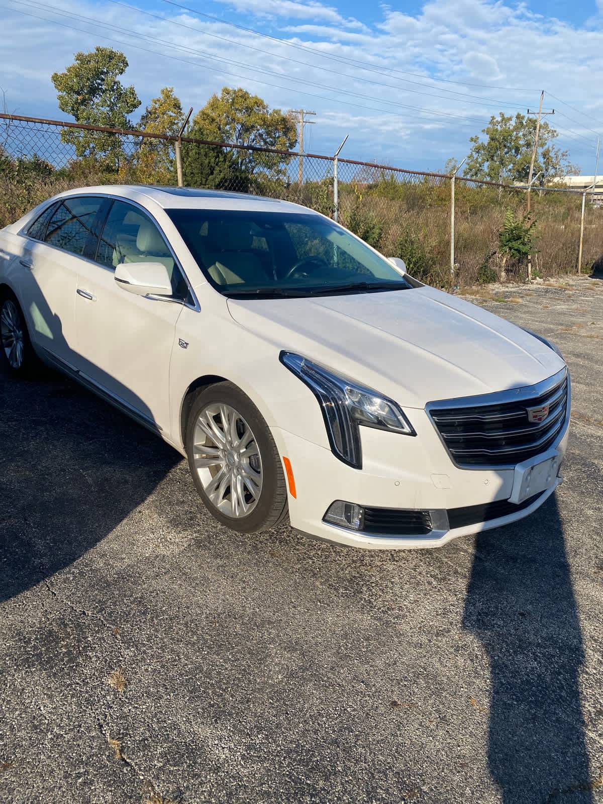 2019 Cadillac XTS Luxury — Sedan — 89,734 mi — Northbrook, IL