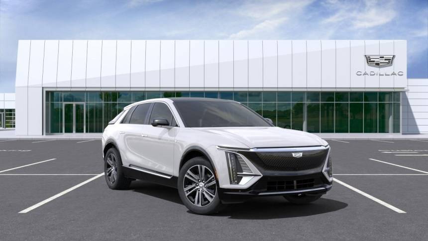 2024 Cadillac LYRIQ Luxury — SUV — 4,822 mi — Northbrook, IL