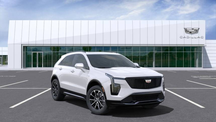 2024 Cadillac XT4 Sport — SUV — 17,786 mi — Northbrook, IL