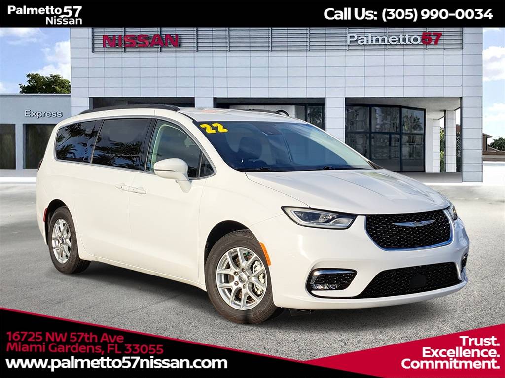 2022 Chrysler Pacifica Touring L — Minivan — 59,003 mi — Miami Gardens, FL