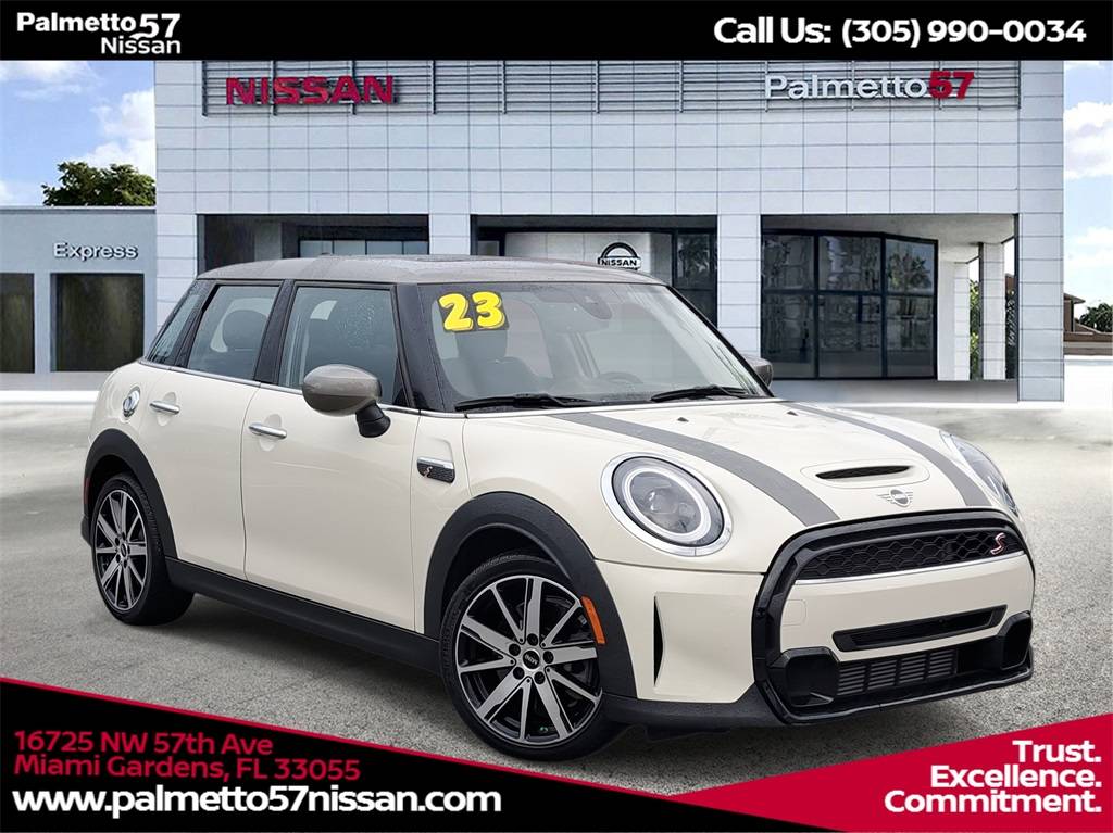2023 MINI Hardtop Cooper S — Hatchback — 6,247 mi — Miami Gardens, FL