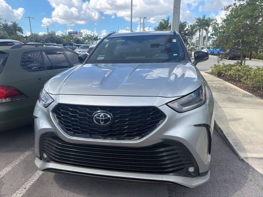 2022 Toyota Highlander XSE — SUV — 37,375 mi — Miami Gardens, FL