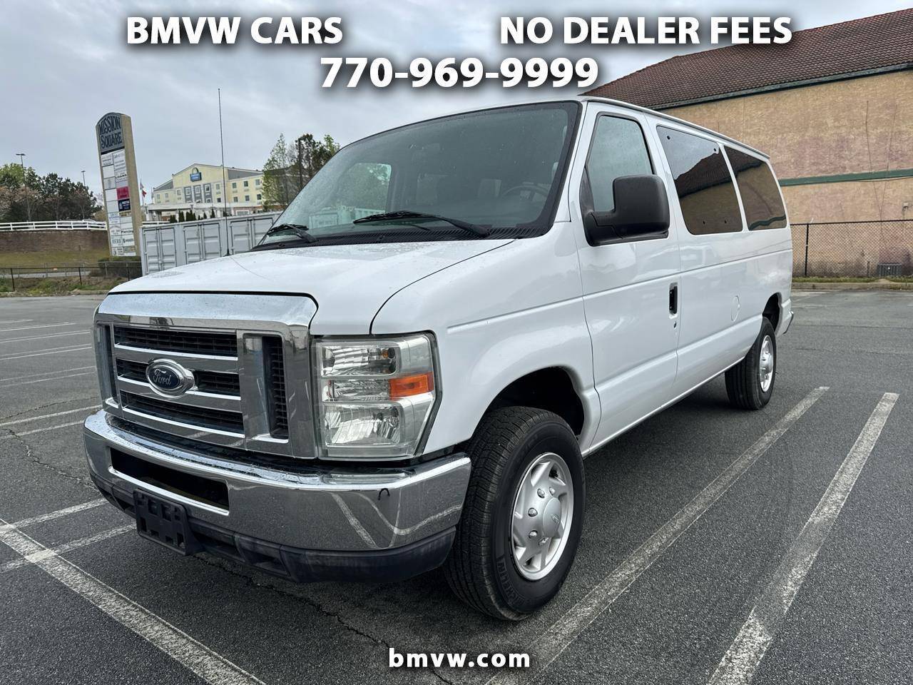 2011 Ford Econoline Wagon E-350 Super Duty XLT