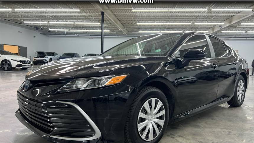 2022 Toyota Camry Hybrid LE — Sedan — 65,245 mi — Union City, GA