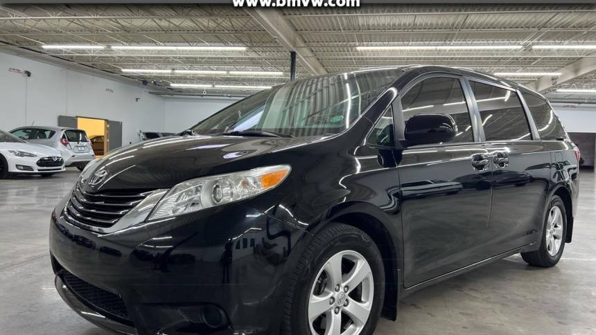 2015 Toyota Sienna LE — Minivan — 166,702 mi — Union City, GA