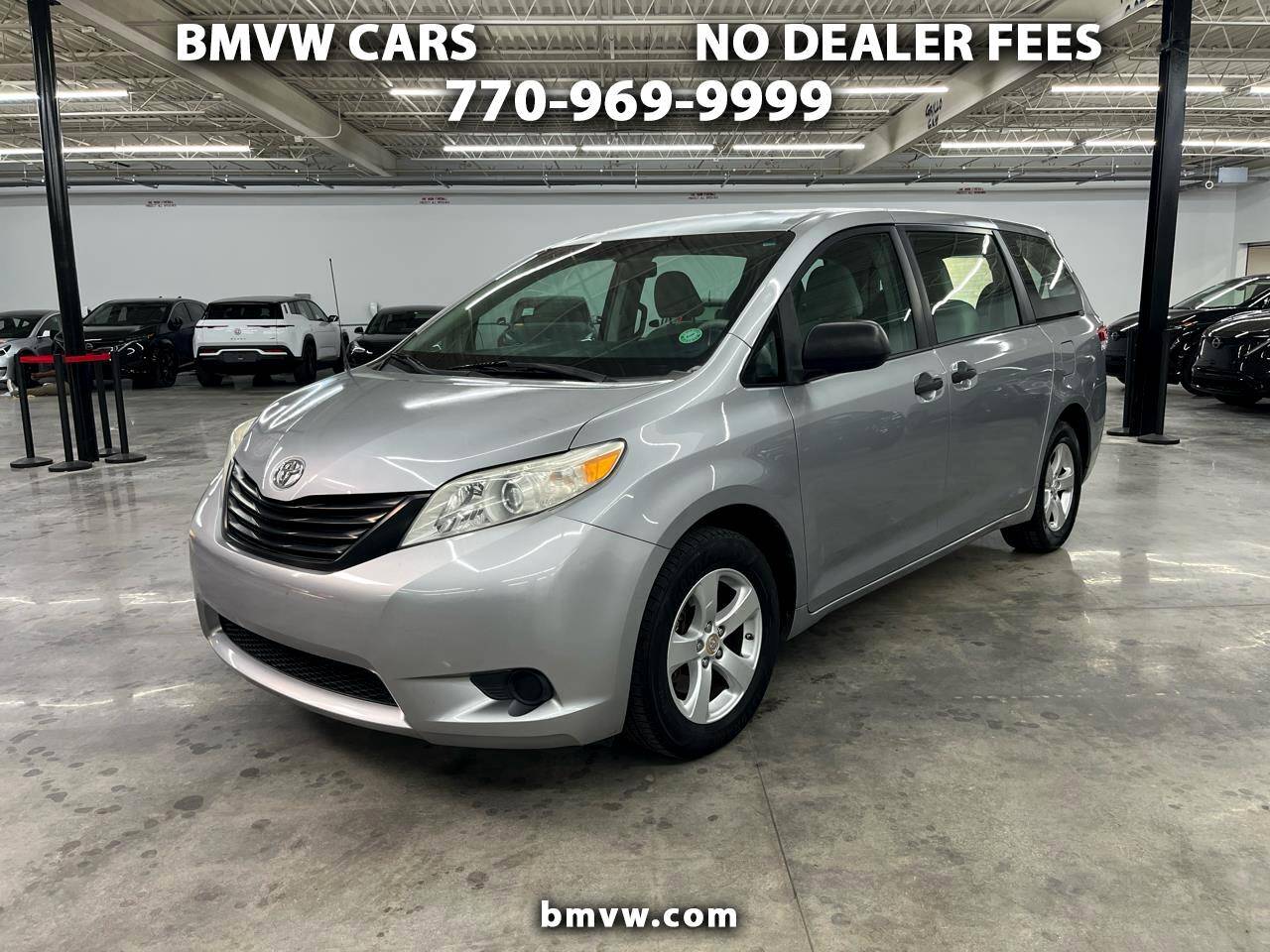 2012 Toyota Sienna Base — Minivan — 127,461 mi — Union City, GA