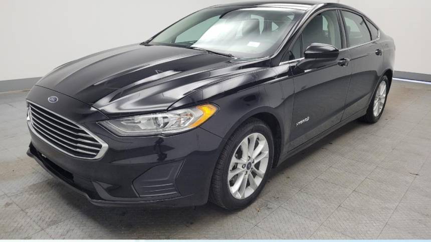 2019 Ford Fusion Hybrid SE — Sedan — 73,763 mi — Huntsville, AL